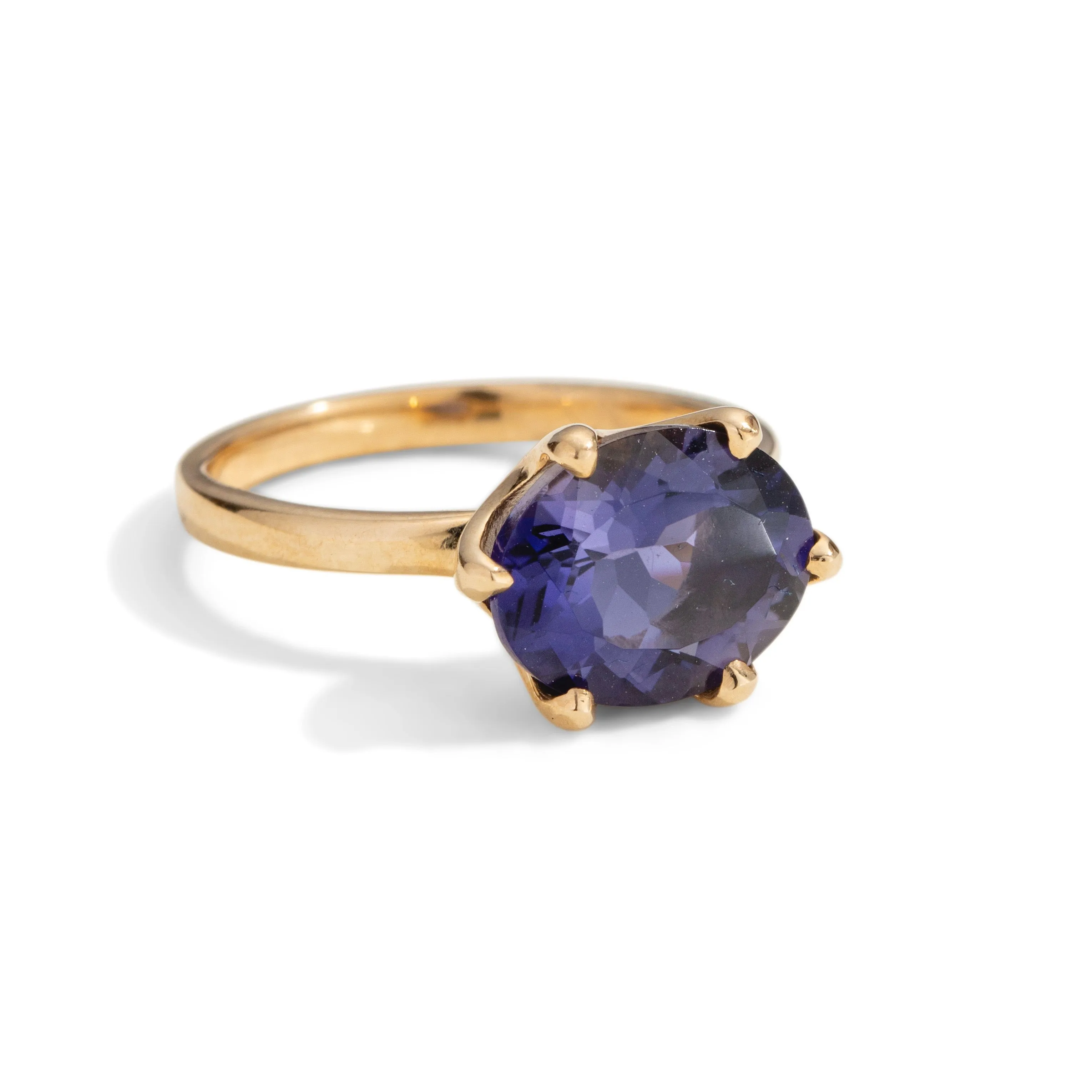 Gigi Ring, Iolite, 9kt Yellow Gold